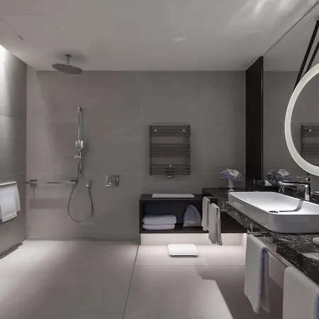 Hotel Intercontinental - By Ihg