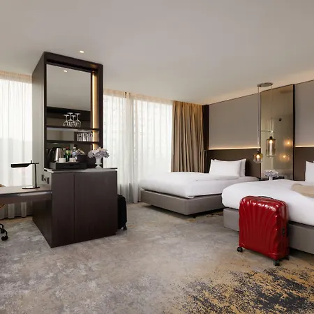 Intercontinental - By Ihg Hotel 5*