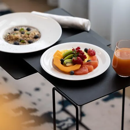 Intercontinental - By Ihg Отель 5*