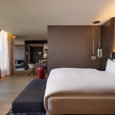 Hotel Intercontinental - By Ihg