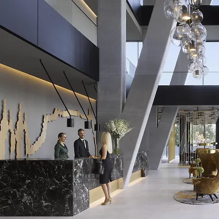 Intercontinental - By Ihg Szálloda 5*