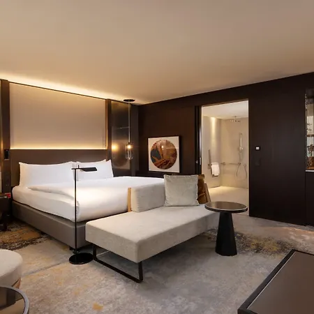 Intercontinental - By Ihg מלון