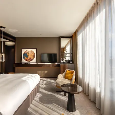 Szálloda Intercontinental - By Ihg 5*