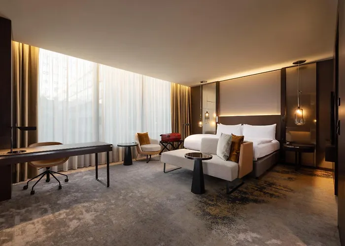 Intercontinental - By Ihg Hotell 5*